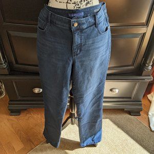 Bandolino Amy jeans size 12 dark blue